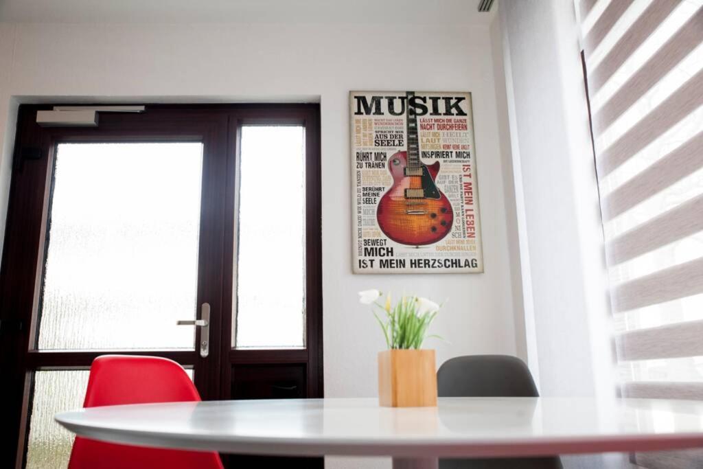 Exklusive Ferienwohnung In Einbeck, Zentrum! Neu!! Buitenkant foto