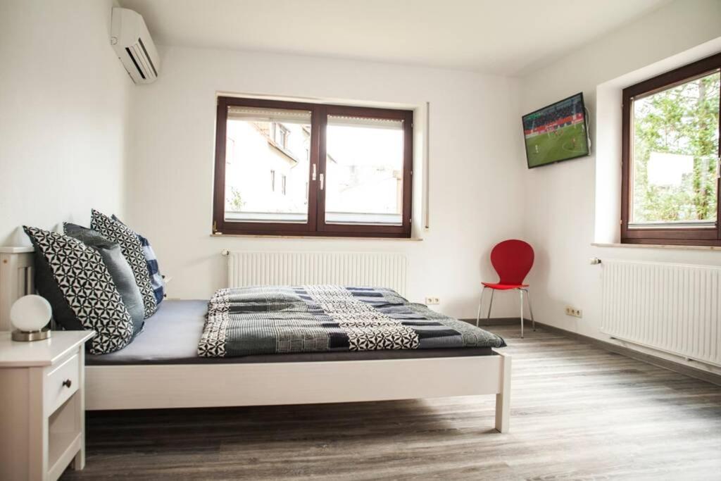 Exklusive Ferienwohnung In Einbeck, Zentrum! Neu!! Buitenkant foto