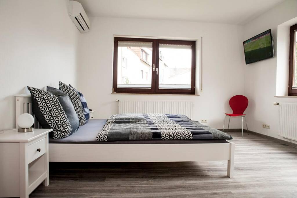 Exklusive Ferienwohnung In Einbeck, Zentrum! Neu!! Buitenkant foto