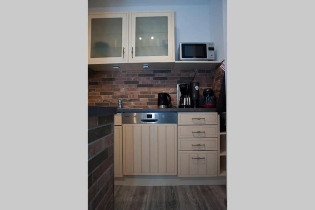 Exklusive Ferienwohnung In Einbeck, Zentrum! Neu!! Buitenkant foto